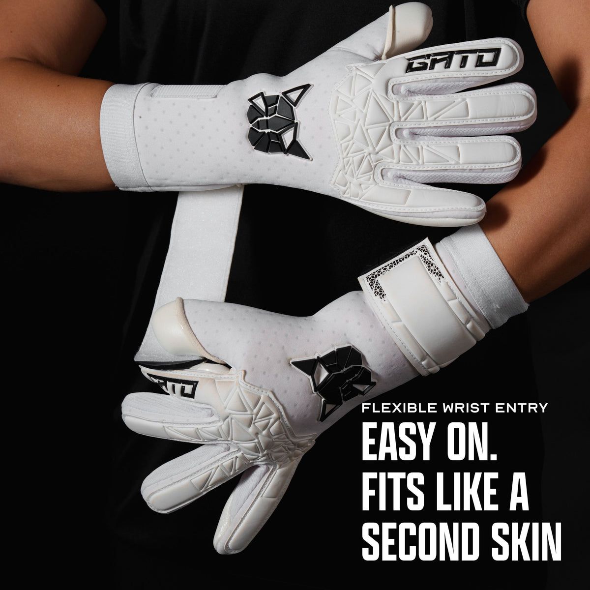 GATO Classic Match flexible wrist entry and latex strap