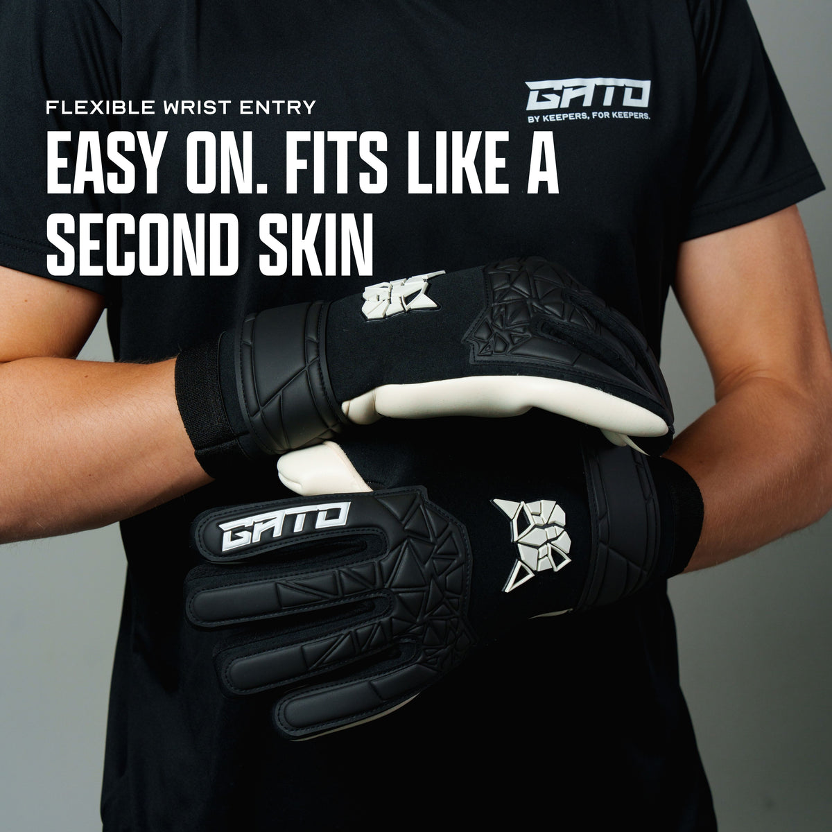 GATO Classic Training flexible wrist entry and latex strap