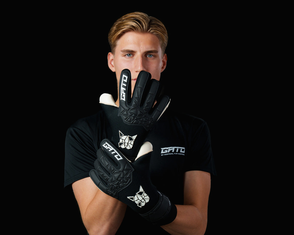 Training glove